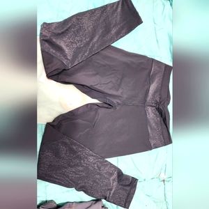 Curves n combatboots leggings